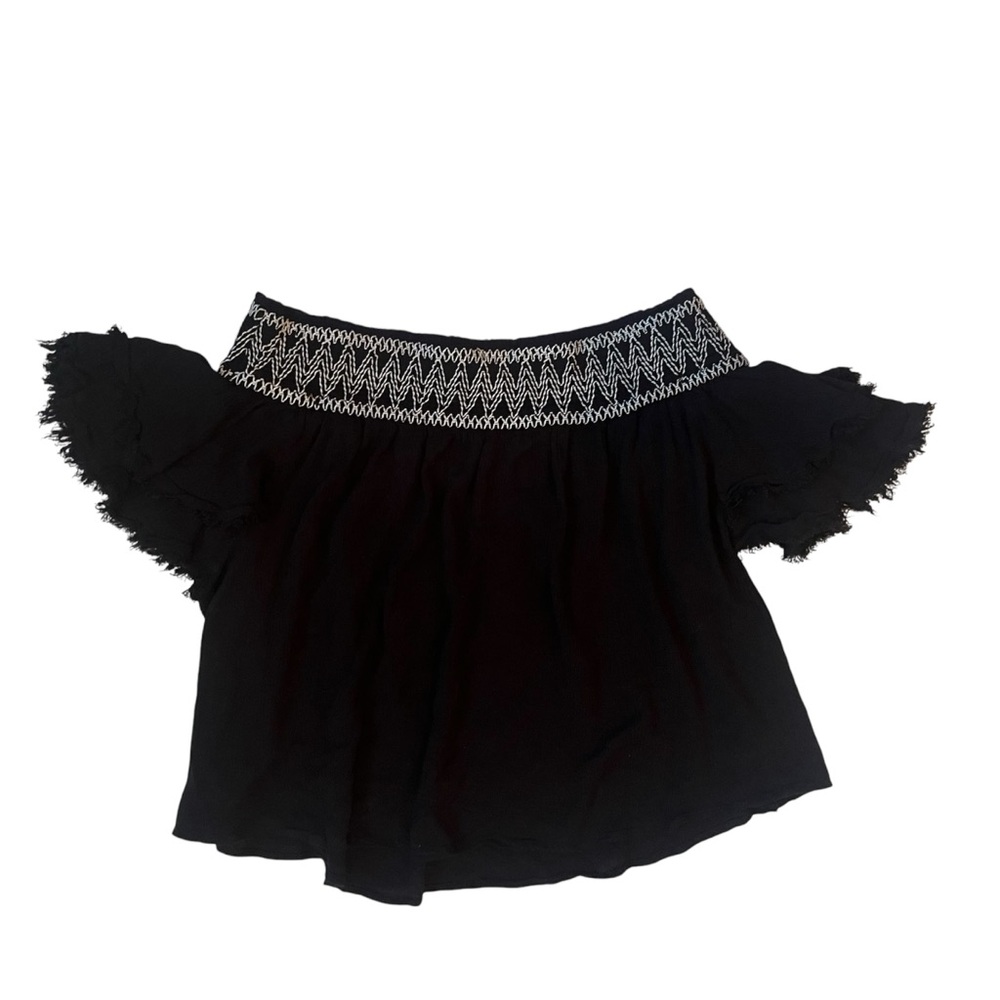 Women’s/Girls black off the shoulder blouse with back cutout Size M